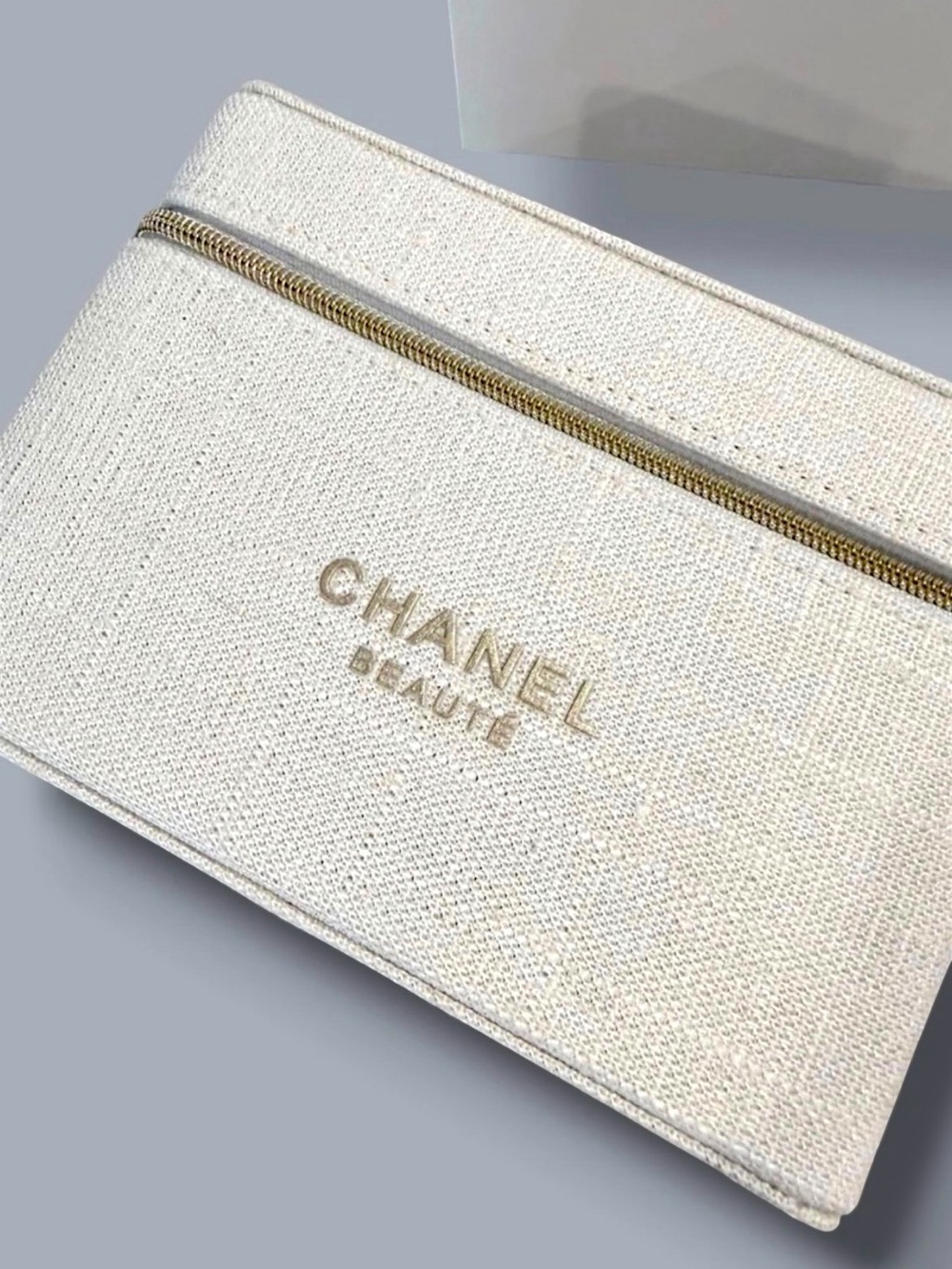 CHANEL Beauté GWP Item Cosmetic Vanity Pouch Only